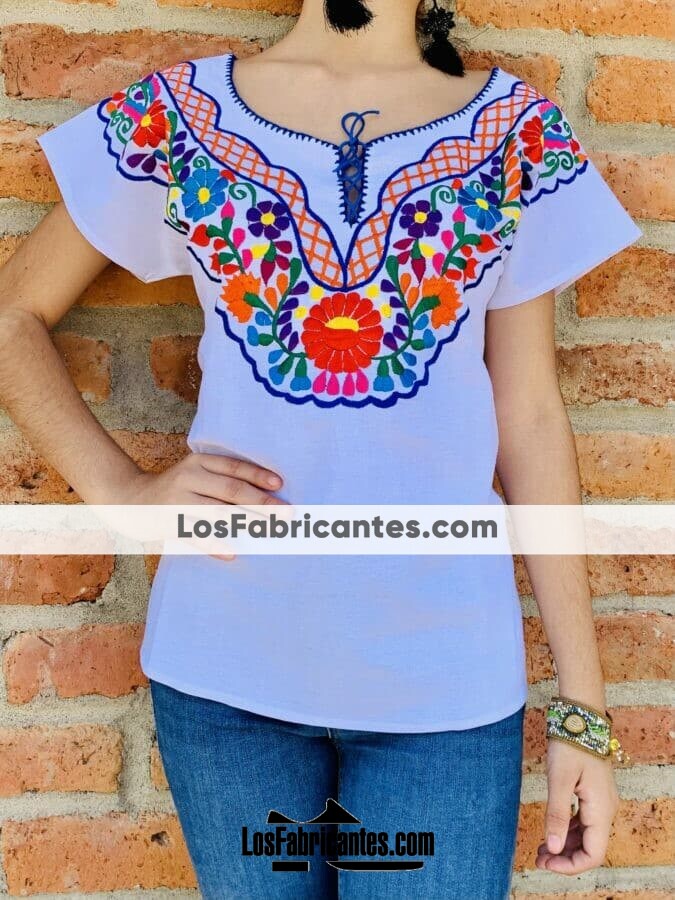 rj00561 Blusa de manta color blanco bordada con diseño de flores abierto  espalda artesanal mexicano para mujer hecho en Chiapas mayoreo fabrica -  