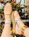 zj00895 Huaraches Mexicanos De Piso Mujer Color Tan De Piel Con altura de 3cm aprox Hecho En Sahuayo Michoacanmayoreo fabricante calzado zapatos proveedor sandalias taller maquilador