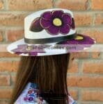 aj00208 sombrero artesanal pintado a mano artesanal diseño de flores morado mayoreo fabricante proveedor ropa taller maquilador
