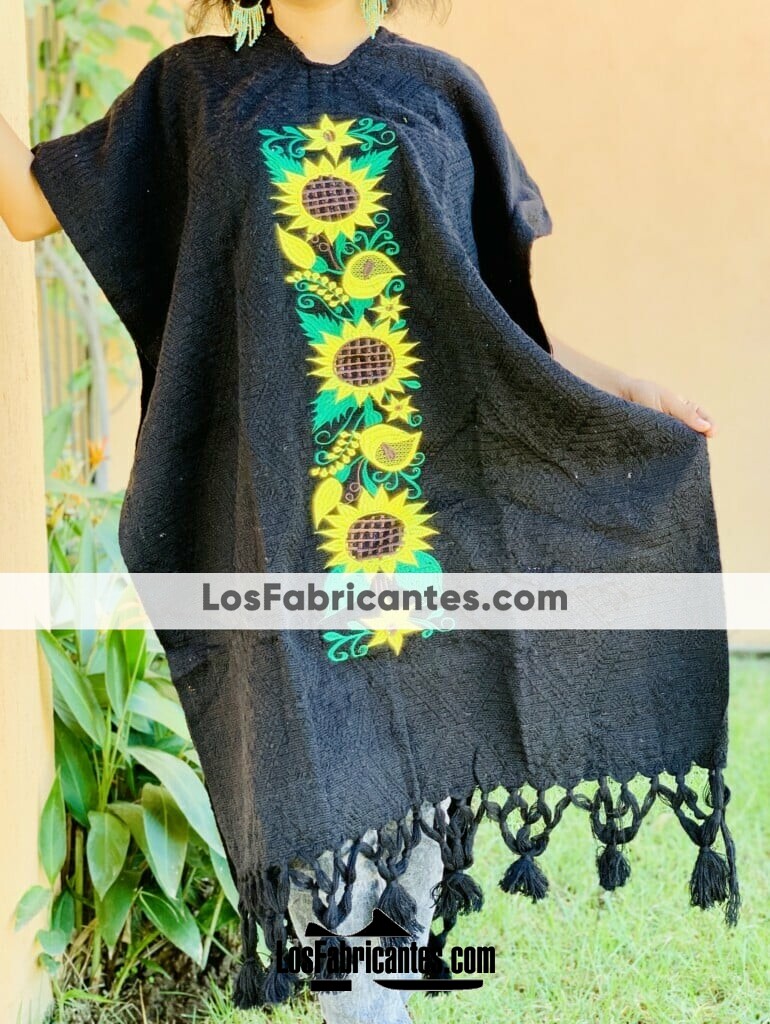 rj00796 Gabán Color Negro bordado al azar diseño de girasoles hecho en Chiapas México mayoreo fabricante proveedor taller maquilador (2)