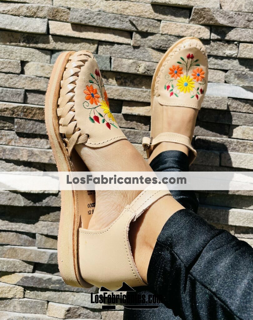 ZJ00973 Huaraches Artesanales Piso Para Mujer Tan Flores mayoreo fabricante calzado zapatos proveedor (2)