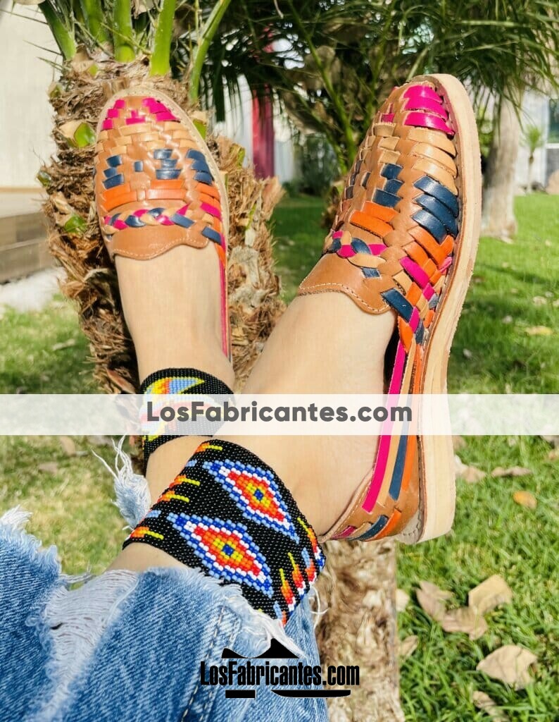 zj00016 Huaraches Artesanales Color Beige Con Tejido Multicolor De Piso Mujer De Piel Sahuayo Michoacan (2)